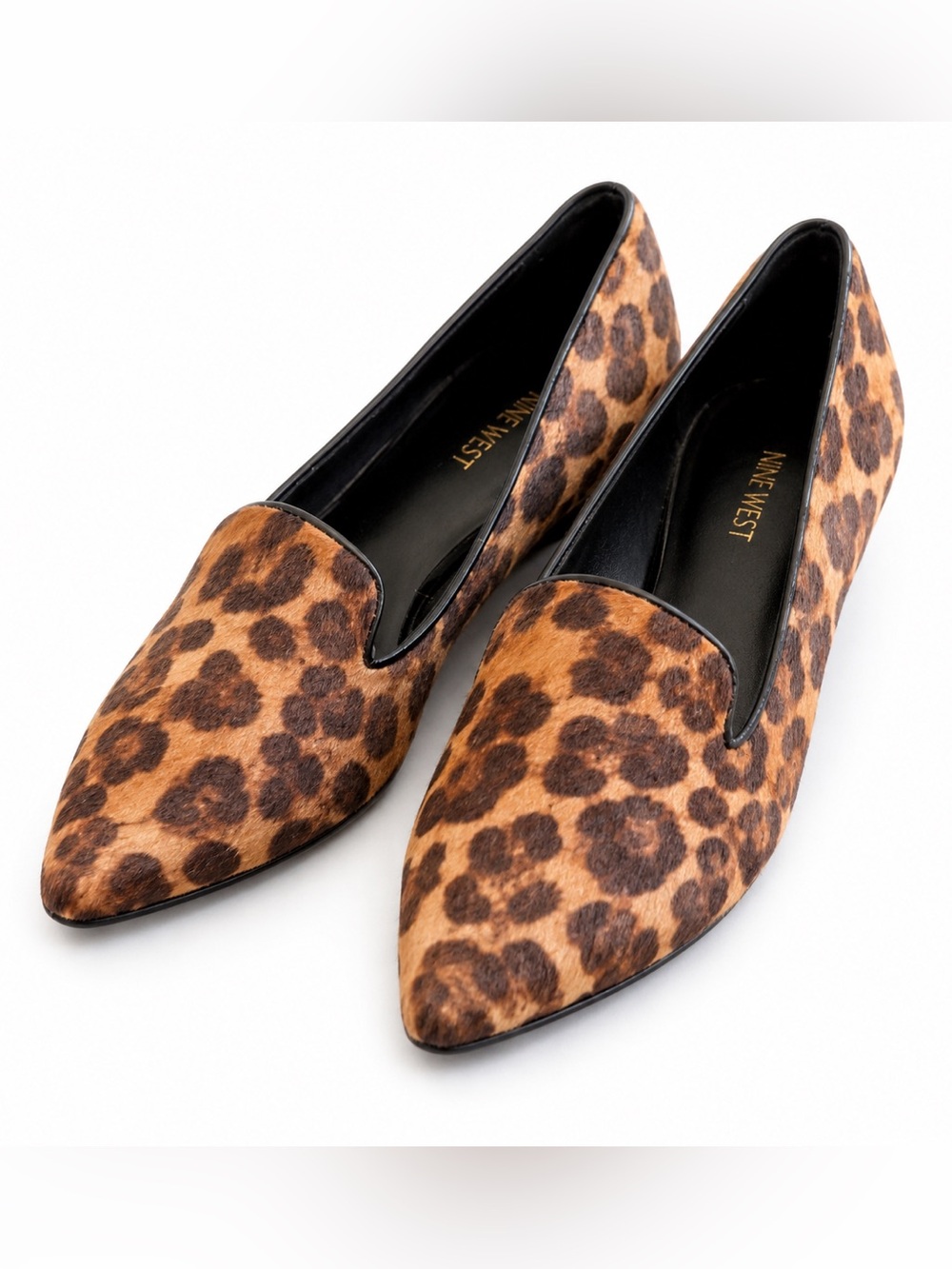 Nine West Leopard Calf Hair Loafers Pointed Toe Flats Women’s 7.5 Animal Print